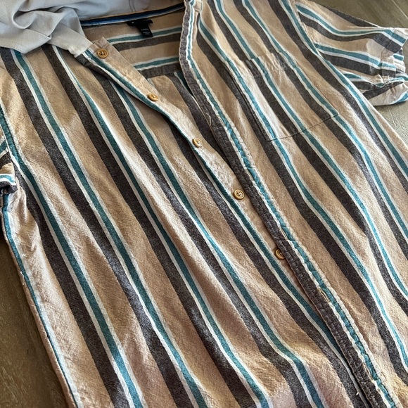 Boys Art Class Flannel button down - Picture 5 of 6